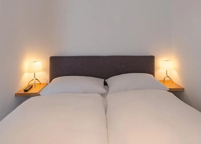 Firstclass Apartments